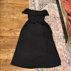 Old Navy Black Off-Shoulder Maxi Dress